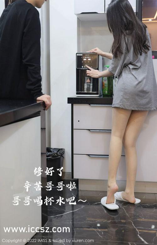 网红吃瓜事件两个女的,两位女主角的恩怨情仇